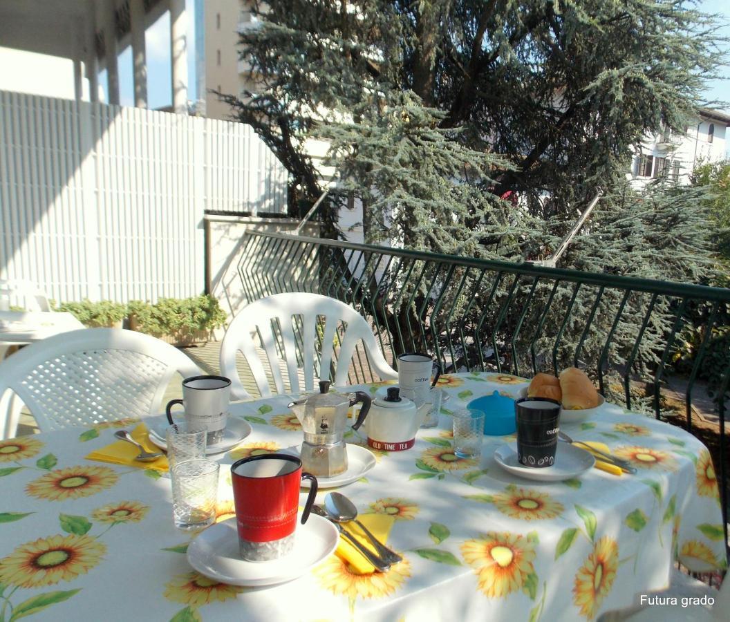 Villa Verdi Apartments Grado Bagian luar foto