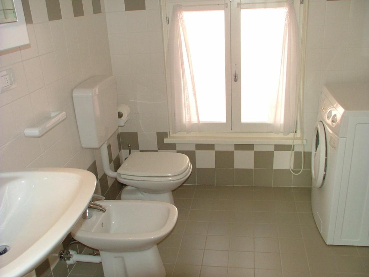 Villa Verdi Apartments Grado Bagian luar foto